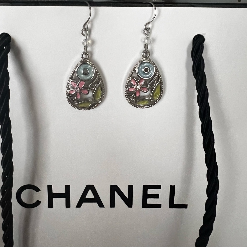 3/$20 Floral Silver and Pastel Earrings - Picture 3 of 4